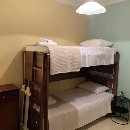 Maria's House 아파트 Diafánion