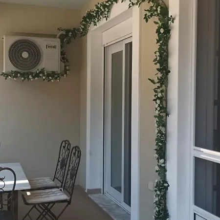 דירה Maria's House Diafánion